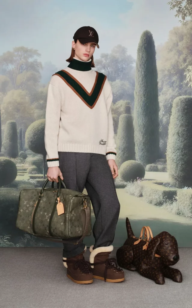 Embrace the charm of a contemporary urban gentleman — and don’t miss the utterly adorable LV Puppy Bag from the 2026 Early Spring collection!